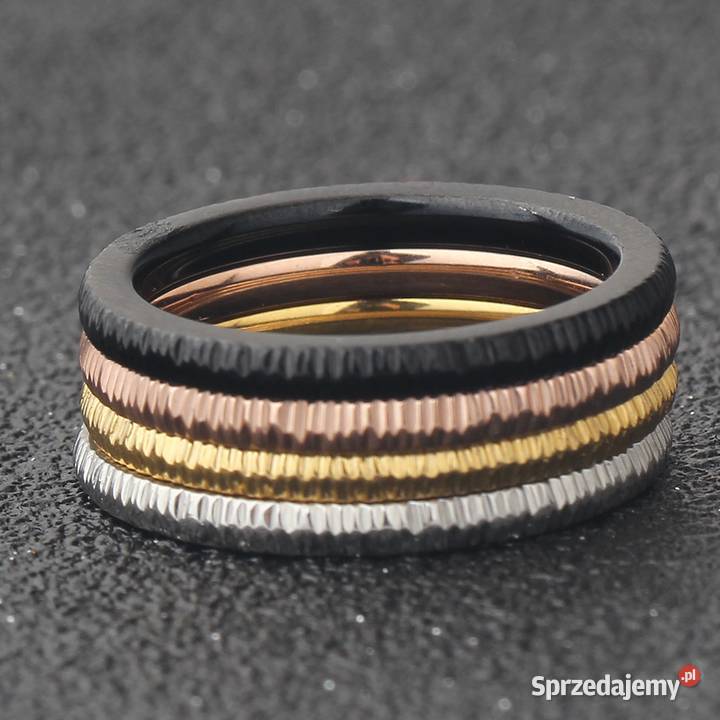 Zestaw komplet nowych pierścionków 4 pierścionki