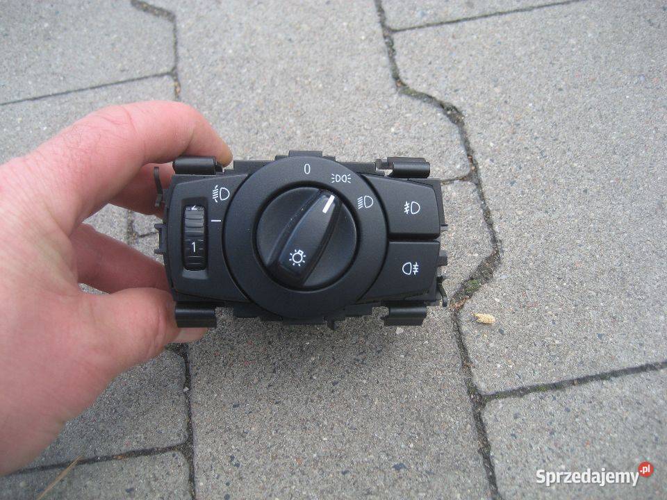 bmw x1 e84 0912r włącznik przełącznik świateł osobowe Rakoniewice