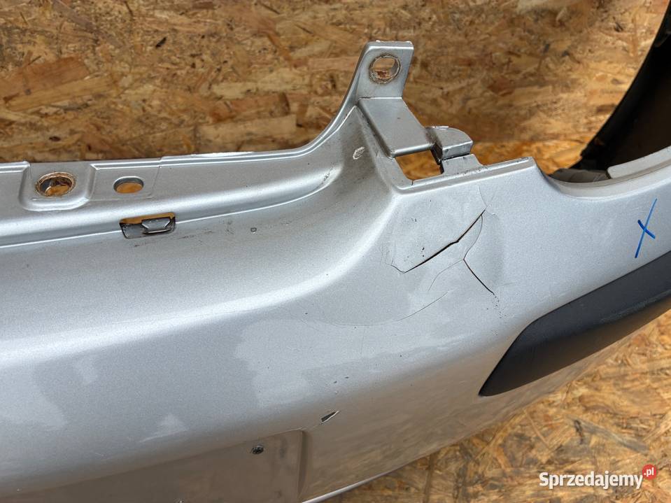 Vw Golf V 5 kod lak LA7W ZDERZAK PRZÓD PRZEDNI Słowikowo sprzedam