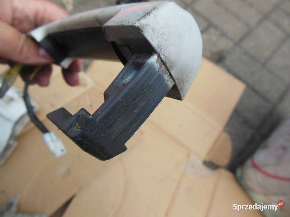 klamka drzwi lewy przód przednia lewa Swift VI osobowe Klamki Kozy