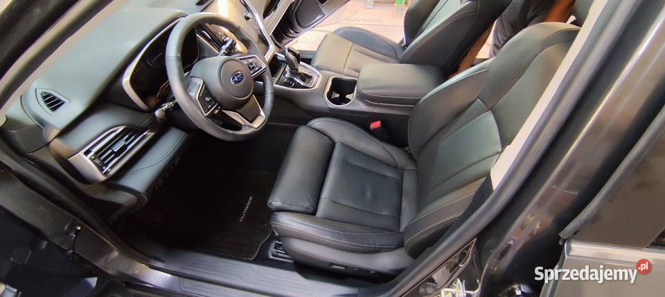 Subaru Outback PełnySeriws NiskiPrzebieg czytaj Rok produkcji 2020 lubelskie Lublin sprzedam