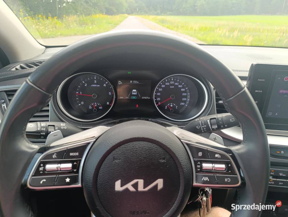 Kia Ceed 2022 42 przebiegu automat salon podkarpackie Łukawiec sprzedam