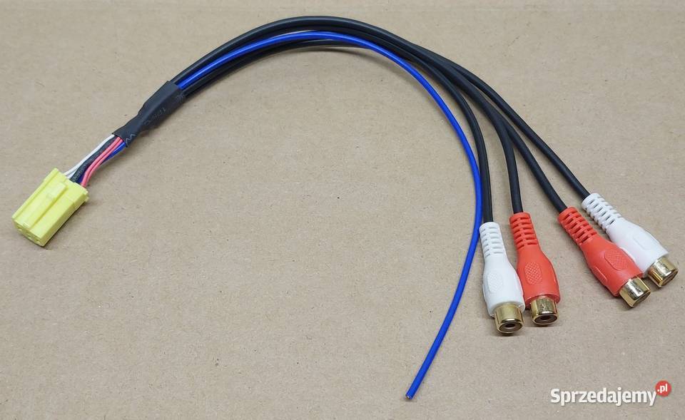 ZŁĄCZE WZMACNIACZA MINI ISO 6 PIN RCA X4 Mielęcin
