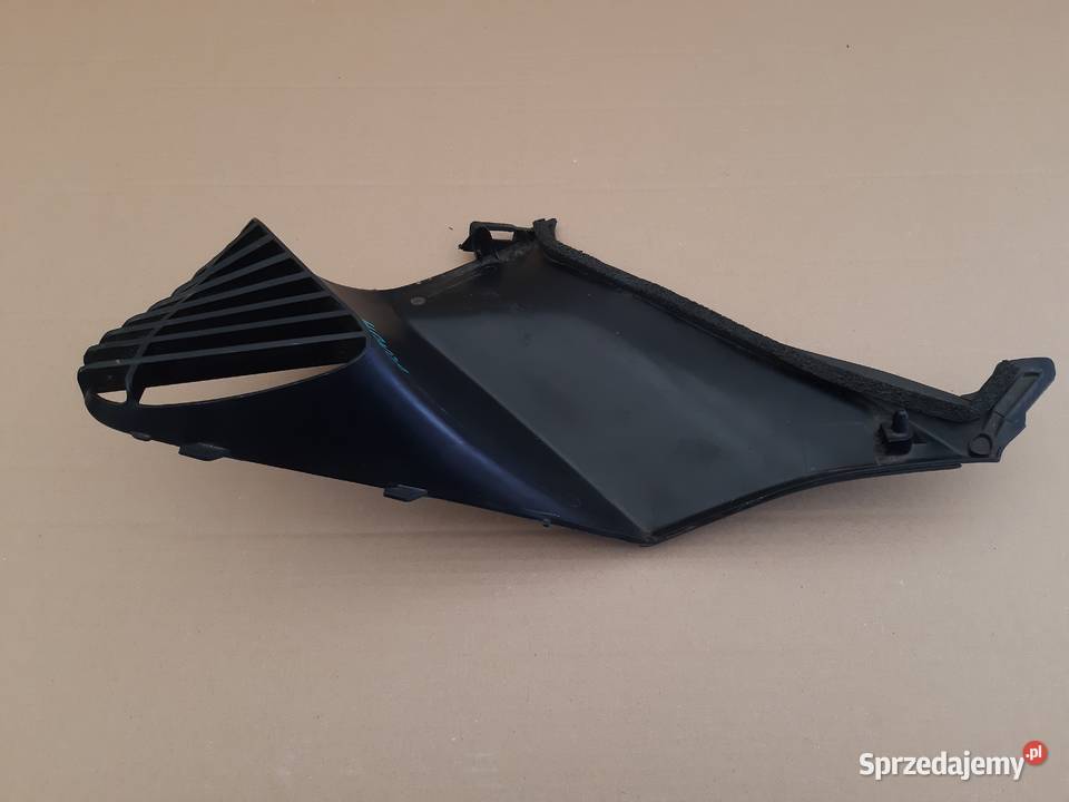 HONDA NT700V WLOT POWIETRZA PRAWY WYPEŁNIENIE Trzciel