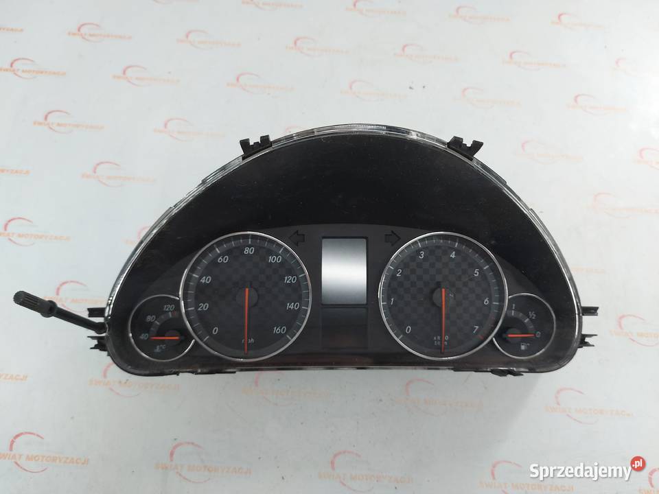 MERCEDES CLC 18 KOMPRESSOR 10r licznik zegary Kielce