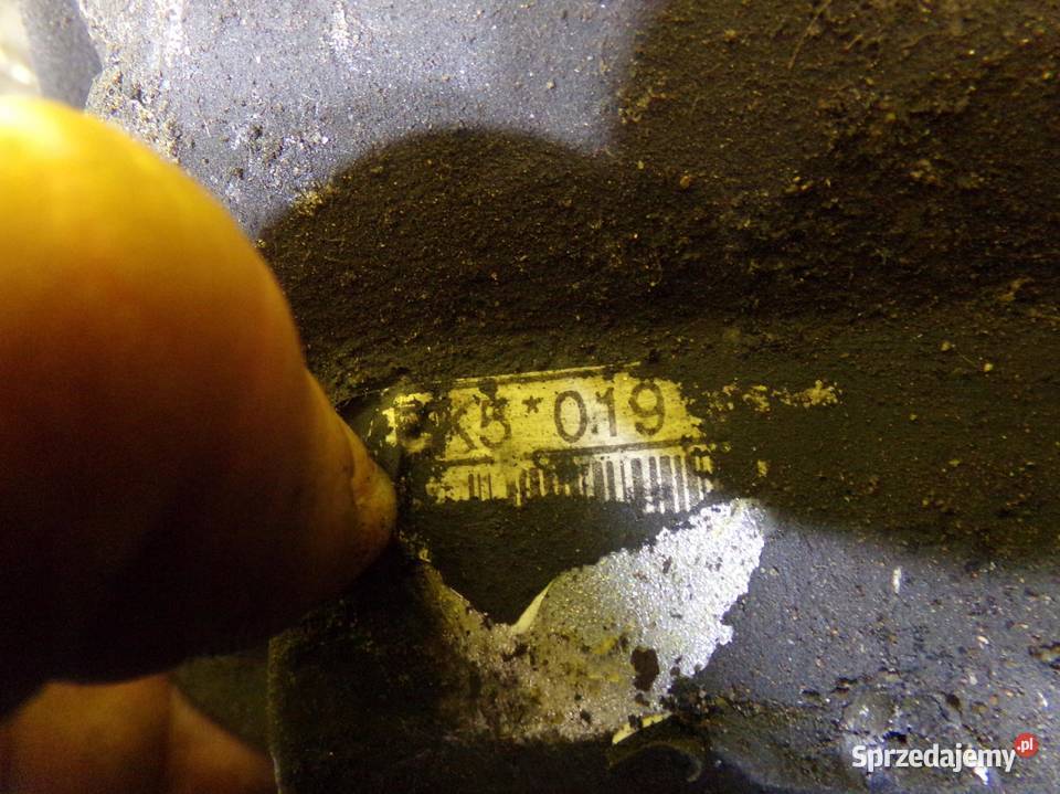 TRAFIC VIVARO PRIMASTAR 19 DCI 06r 82 skrzynia Suków