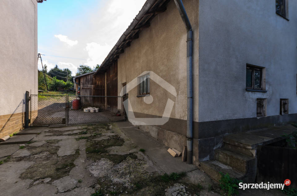 Dom z zabudowaniami na działce 15 arów 1500m2 Dylągówka