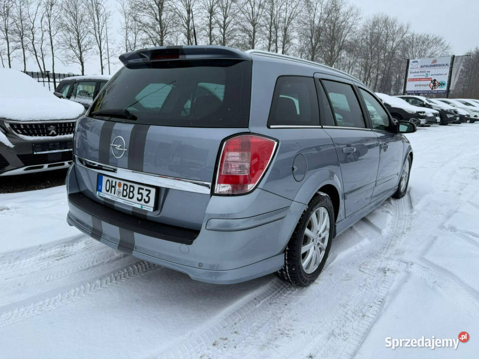Opel Astra Astra Opc 2 komplety kluczy 2 224500km Słupsk