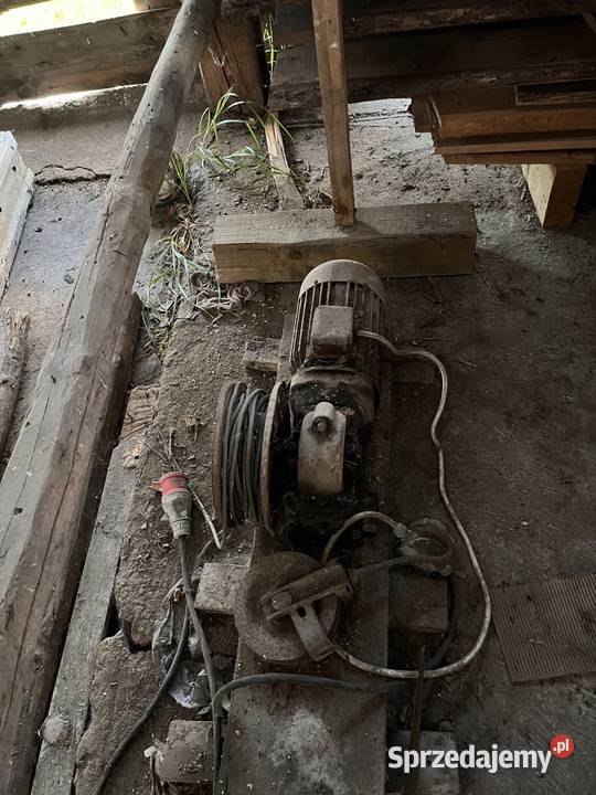 Wciągarka budowlana Romany-Sebory