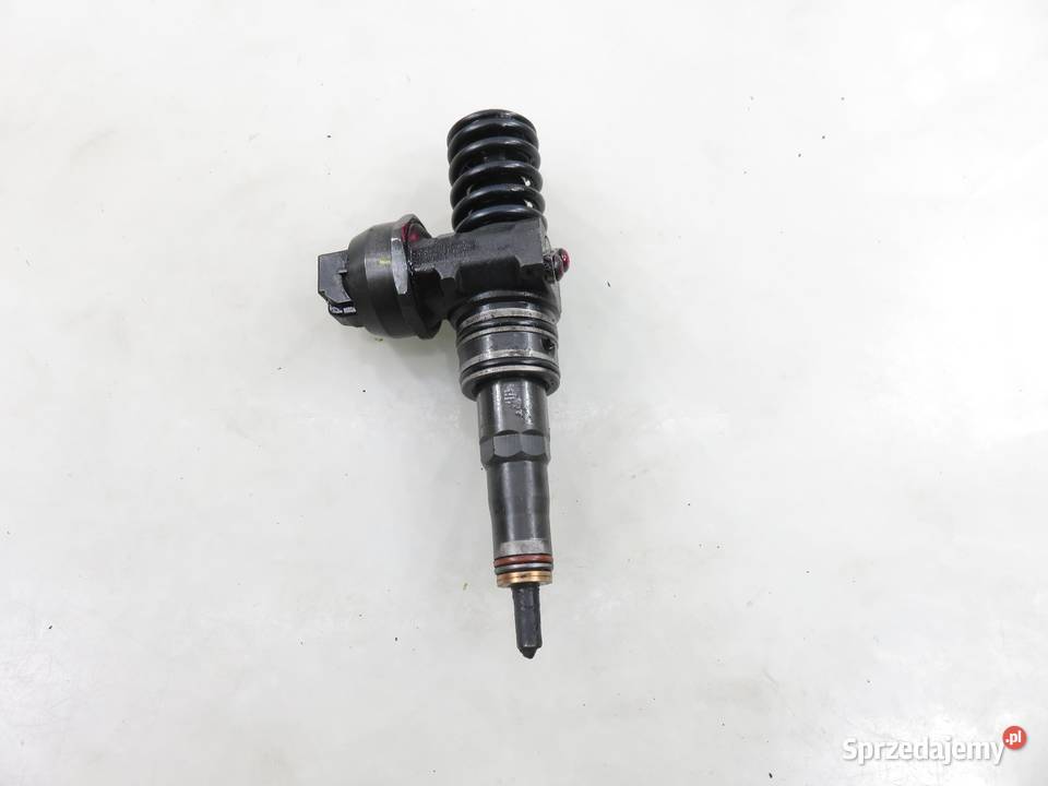 POMPOWTRYSKIWACZ VW CADDY III 19 TDI 038130073BN małopolskie