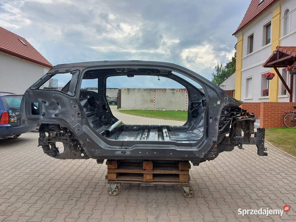 BMW i3 i01 REX Karoseria nadwozie komplet całość Dachy