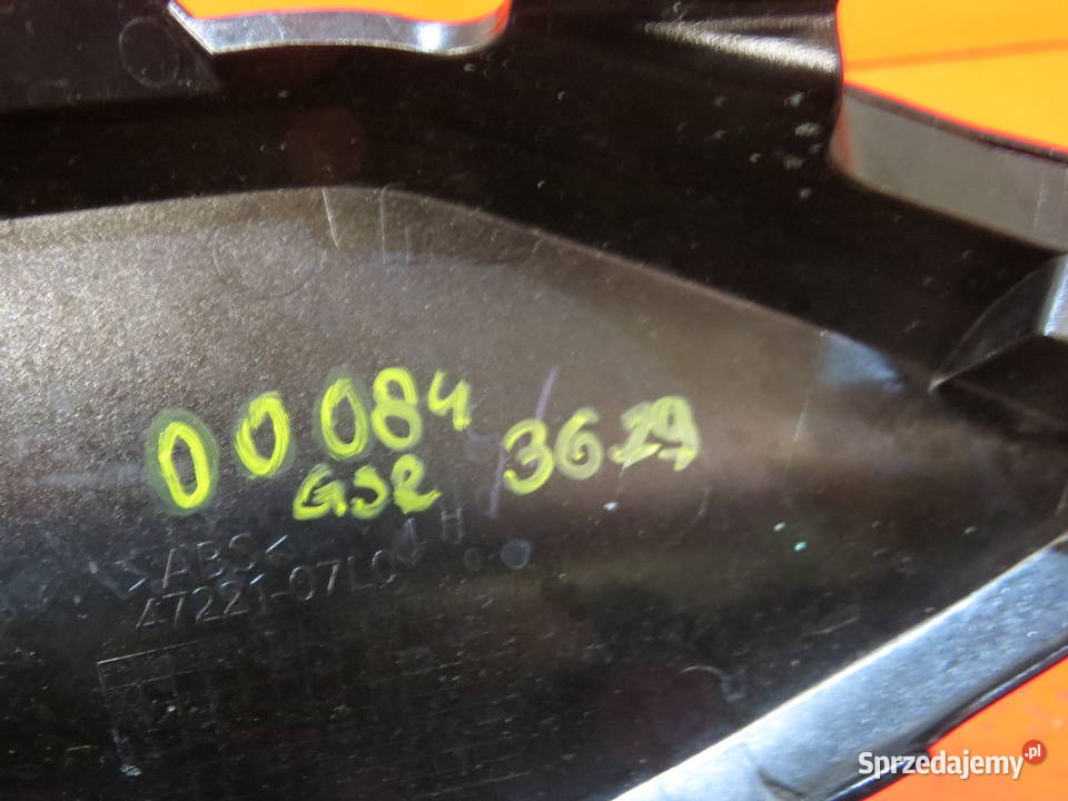 SUZUKI GSR 600 GSX 1000 OWIEWKA OSŁONA BOK Warszawa