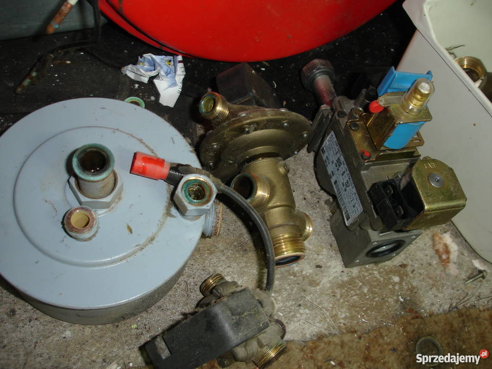 Wolf piec gazowy części Rzeszów sprzedam