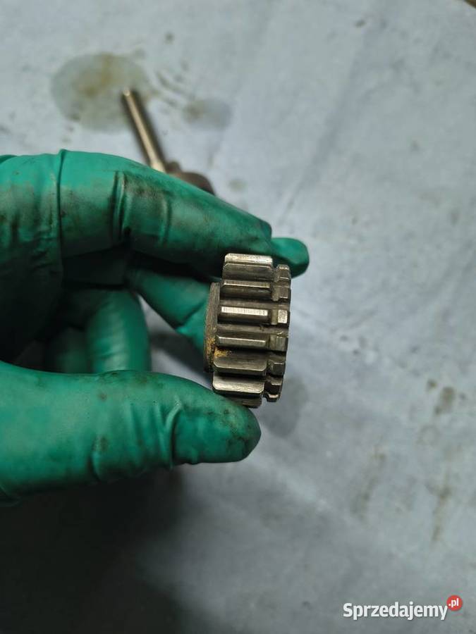 Wałek główny komar s38