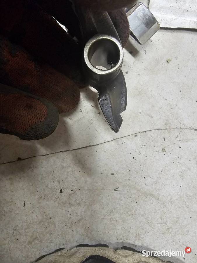 Suzuki DR 800 750 dźwigienki popychacze zaworowe Jelenia Góra