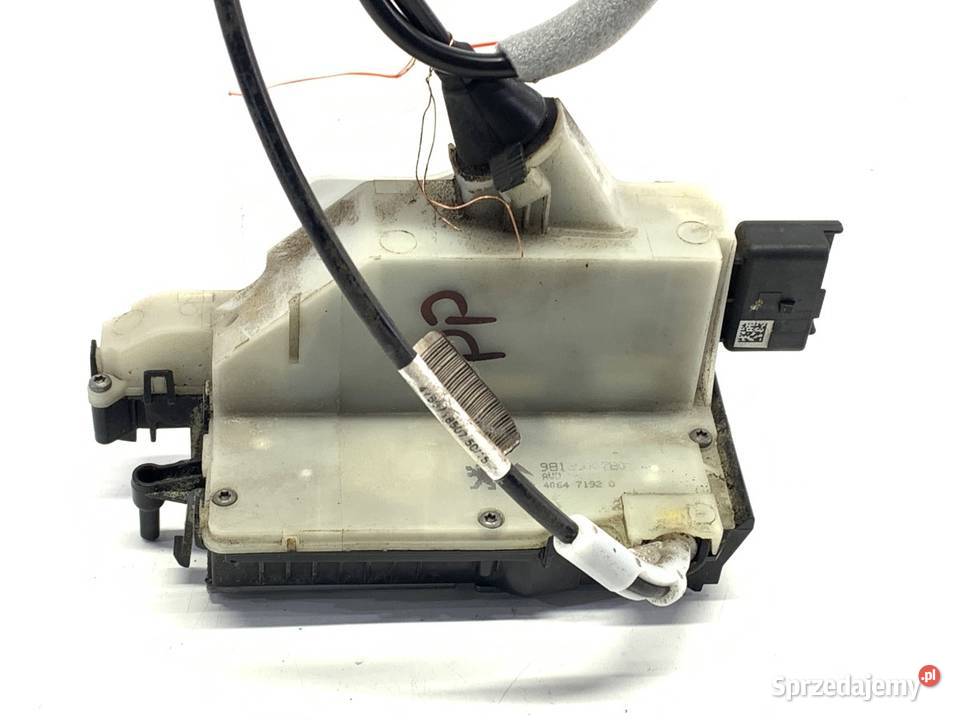 ZAMEK DRZWI PRAWY PRZÓD PEUGEOT 208 I Hatchback osobowe podkarpackie