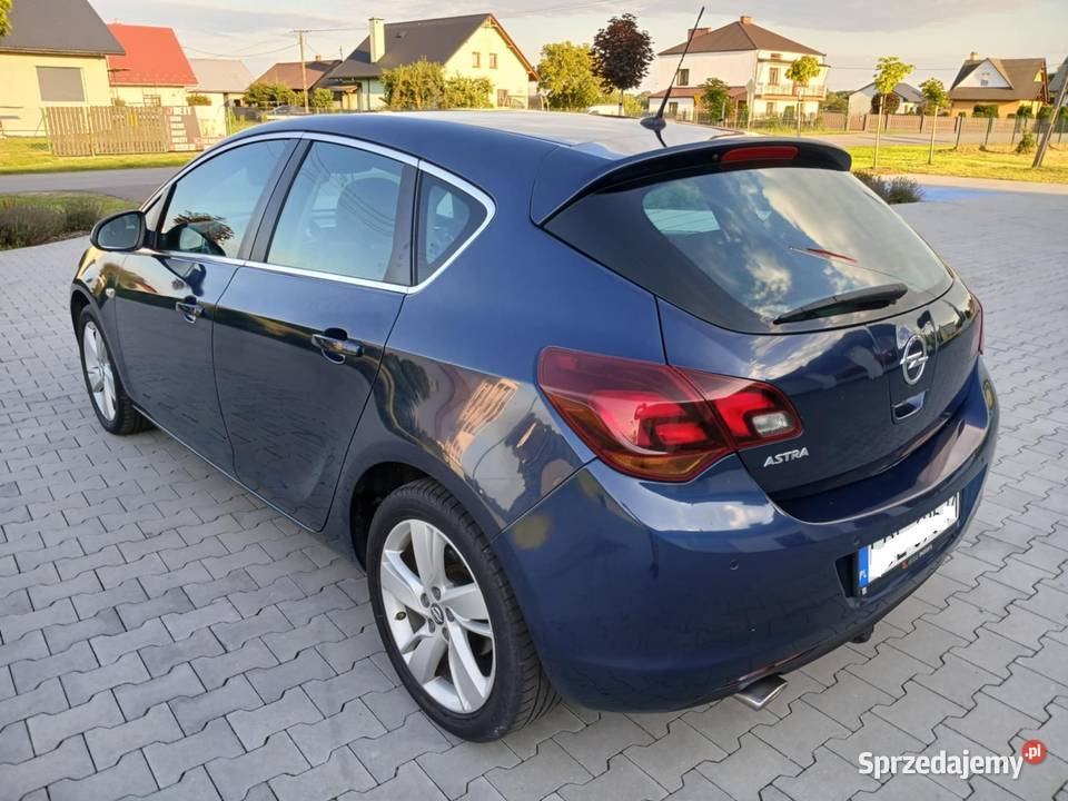 Opel Astra J 2010 14GAZ Cosmo Grzane fotele benzyna+LPG Przeworsk