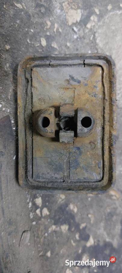 BMW X5 E38 E39 PODSTAWA POD LEWAREK GUMA STOPKA Starachowice