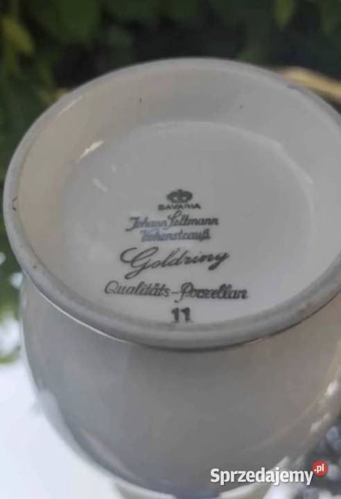 PRZEPIĘKNY PORCELANOWY WAZON BOGATO ZŁOCONY 24 łódzkie Pabianice