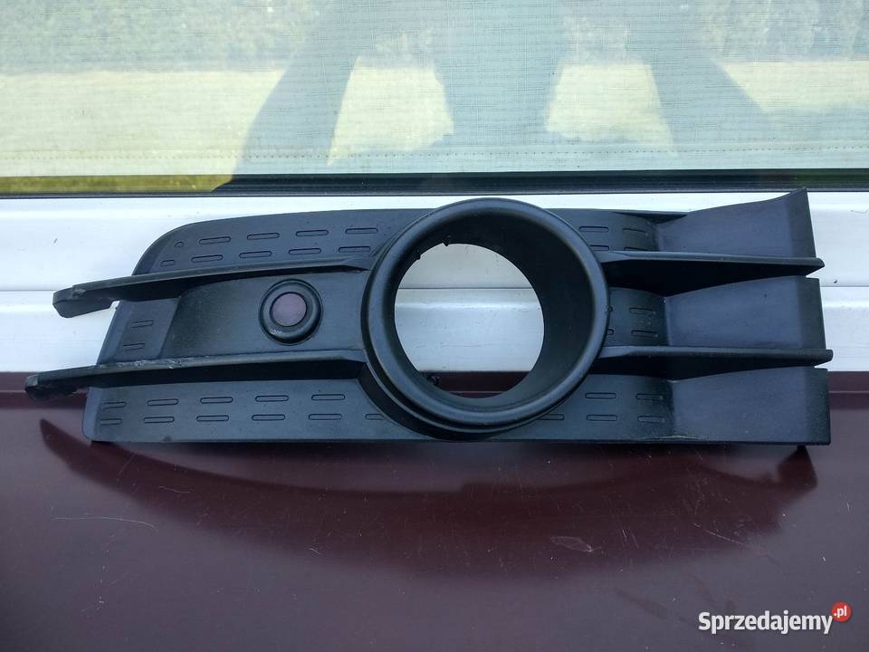 Citroen C5 II LIFT kratka zderzaka prawa Sieradz