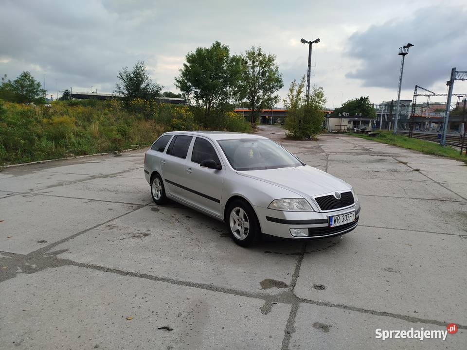 Skoda Octavia 16 MPi mazowieckie Radom