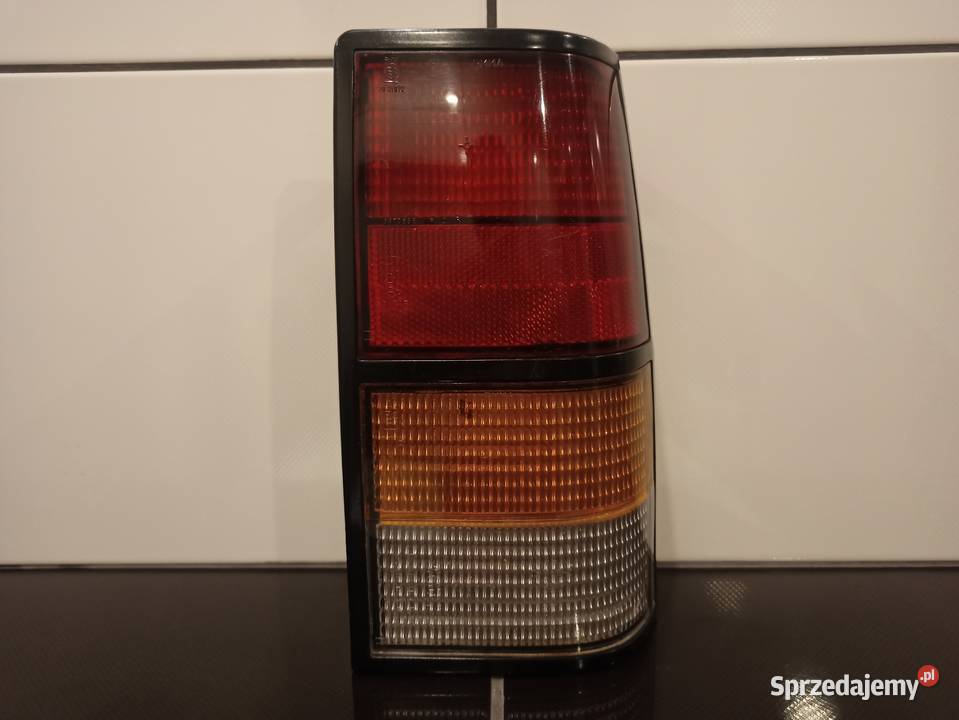 Opel Corsa A lampa tył tylna prawa Oświetlenie Sieradz