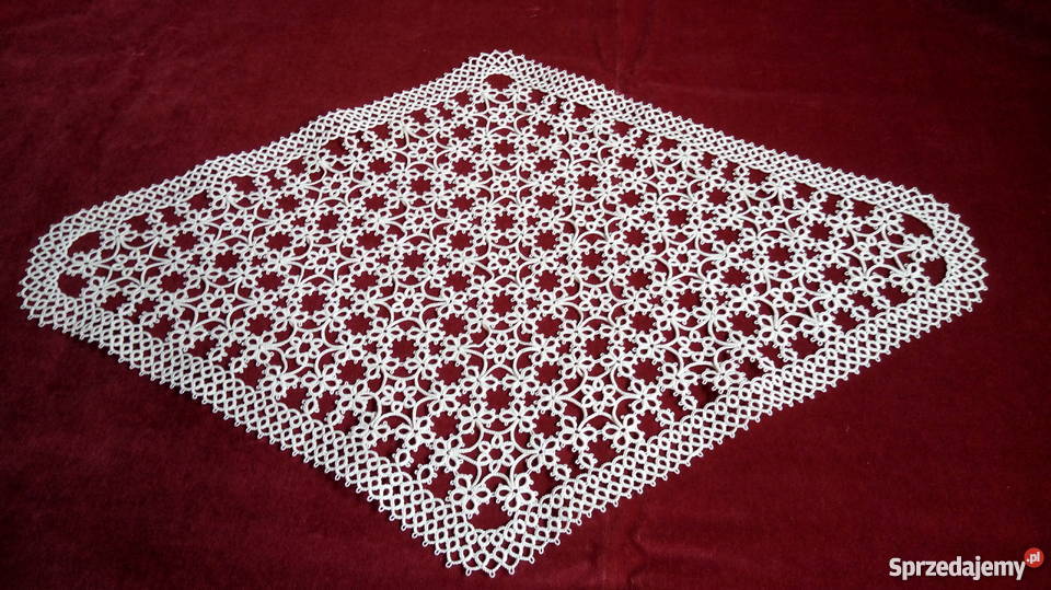 Serwetka frywolitkowa Wiśniowa