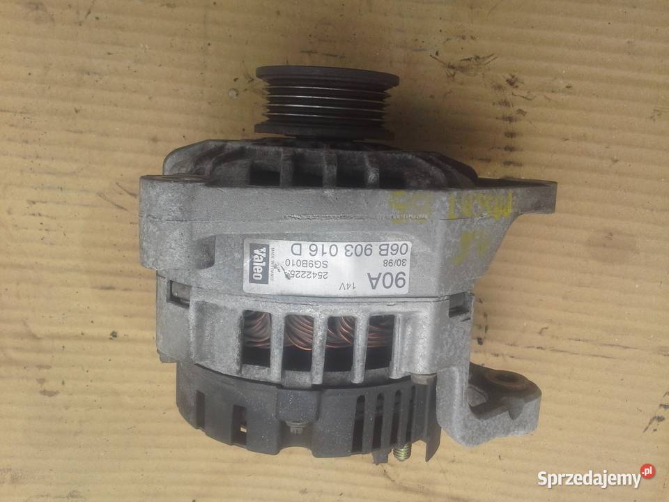Vw Passat B5 16 alternator 06B903016D Układ elektryczny Dębno