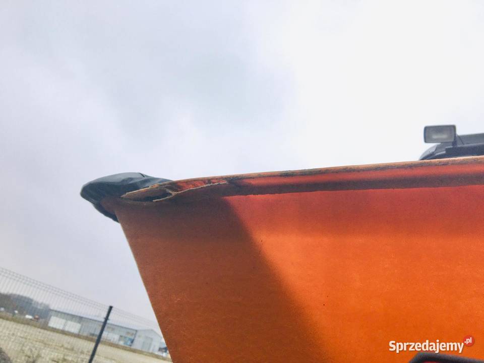 POM Augustów Rozsiewacz nawozów Motyl N0311 Rzędziany