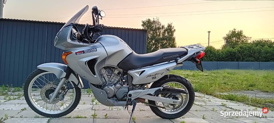 Sprzedam Honda XL650V transalp 2002 Rok produkcji 2002 Brzeszcze
