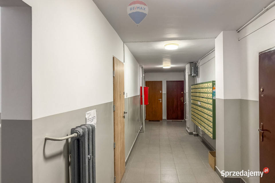 Kawalerka z balkonem i widokiem Bałuty 30 m piwnica Łódź