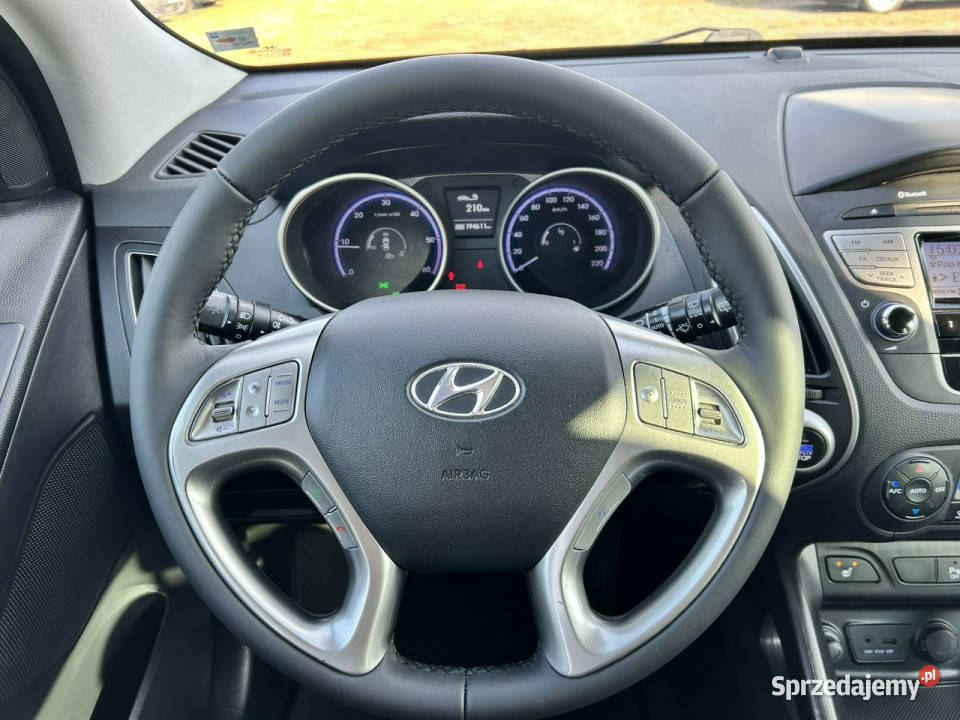 Hyundai ix35 Pierwsza rej 2012 VAT marża Nowe Iganie sprzedam