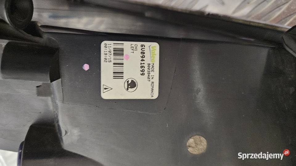 Reflektor lewy prawy skoda fabia mk3 halogen 6V0 Bytom