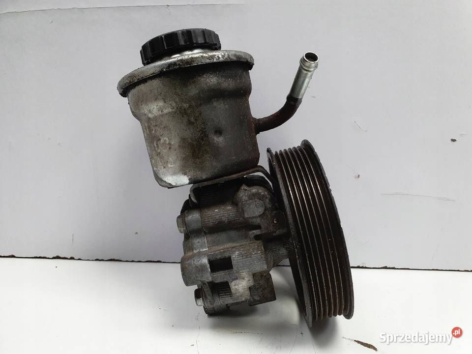 Toyota Avensis T25 20 D4D POMPA WSPOMAGANIA osobowe Chełm