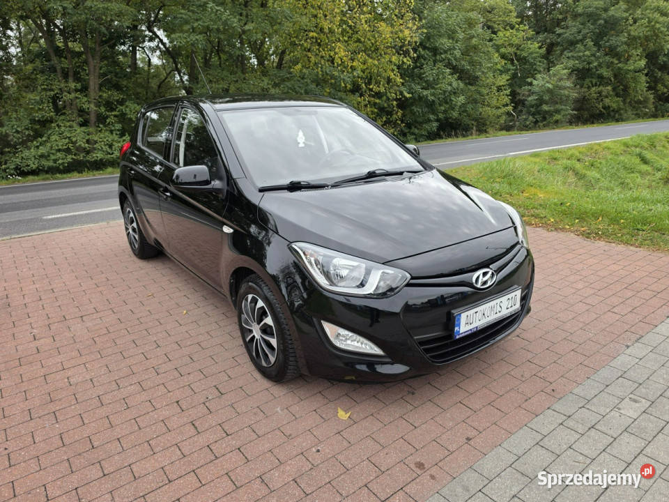Hyundai i20 Hyundai i20 12 benzynka niski Hatchback wielkopolskie
