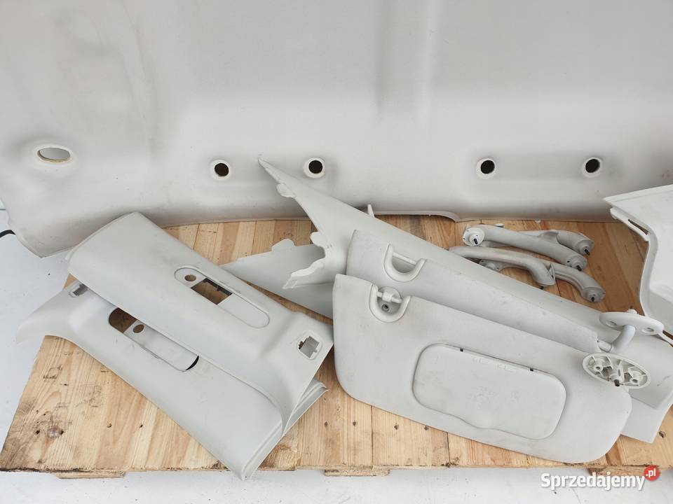 Jeep Compass 0611r PODSUFITKA JASNY 1CP07DW1AH osobowe lubelskie Rudka