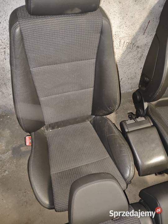 Fotele Vectra c kombi małopolskie Oświęcim