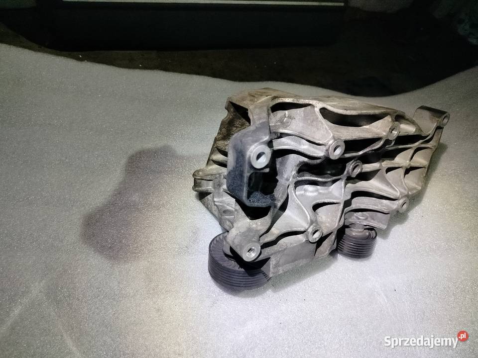 Bmw e87 120dn47 łapa alternatora wspornik Silniki i osprzęt Aleksandrów Łódzki