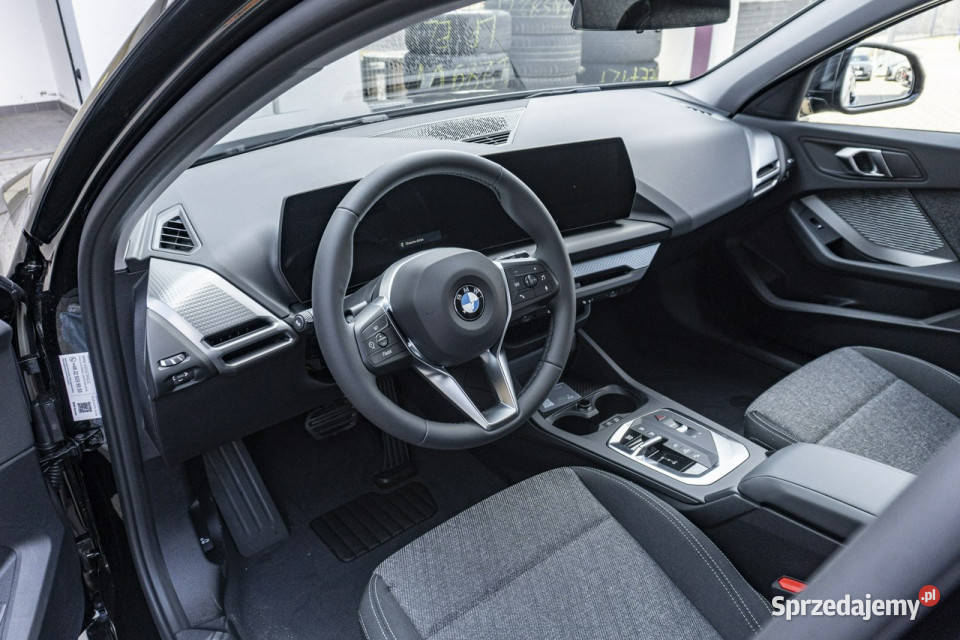 BMW 120 BMW 120 Dostępny ręki F70 2024 automatyczna