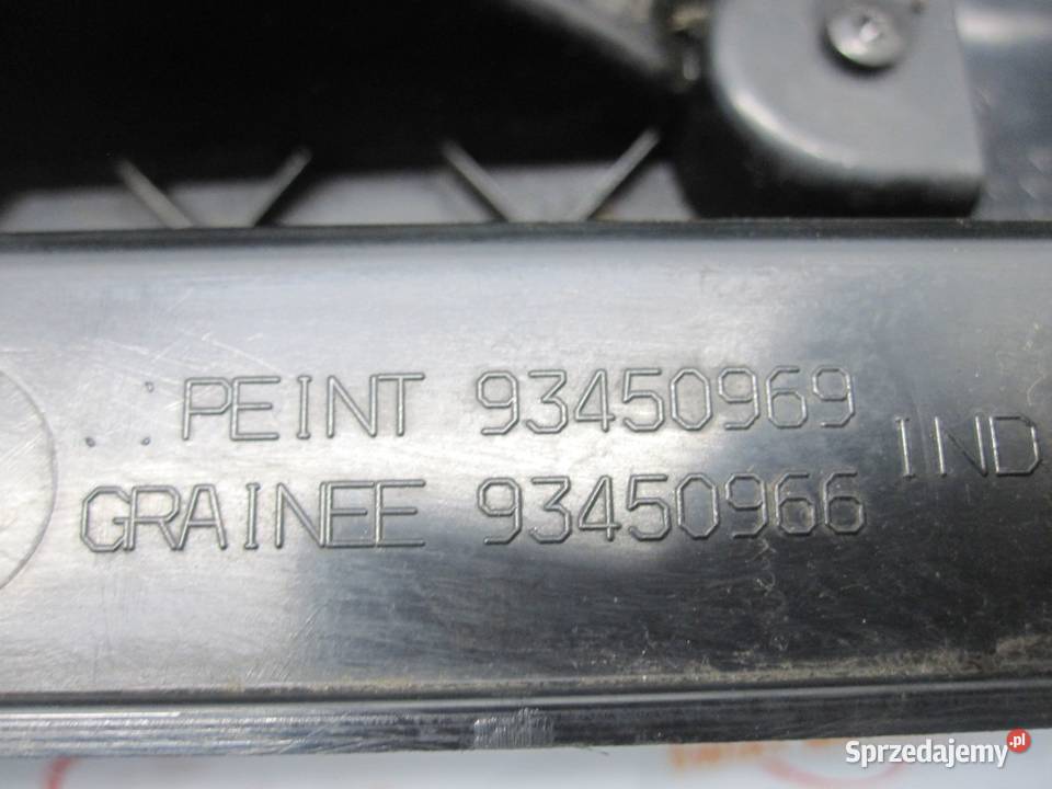 OPEL VIVARO B 16r lampa prawa tył 93450969 Kielce sprzedam