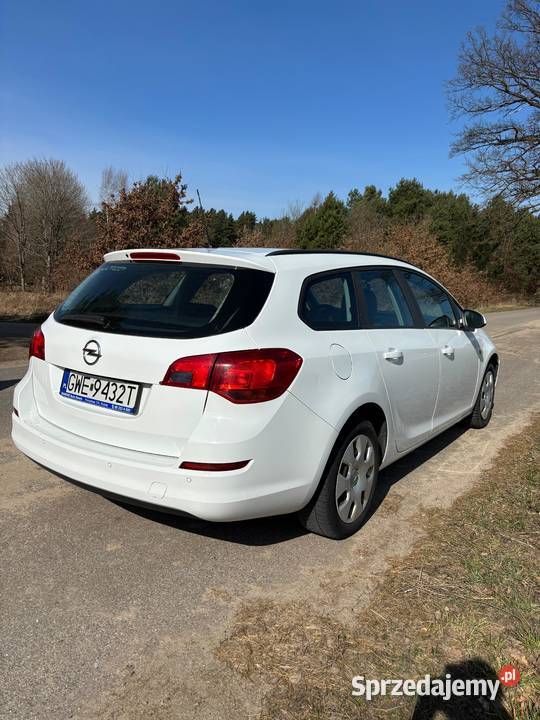 Sprzedam opel astra J 1700cm3 Astra Szczecinek