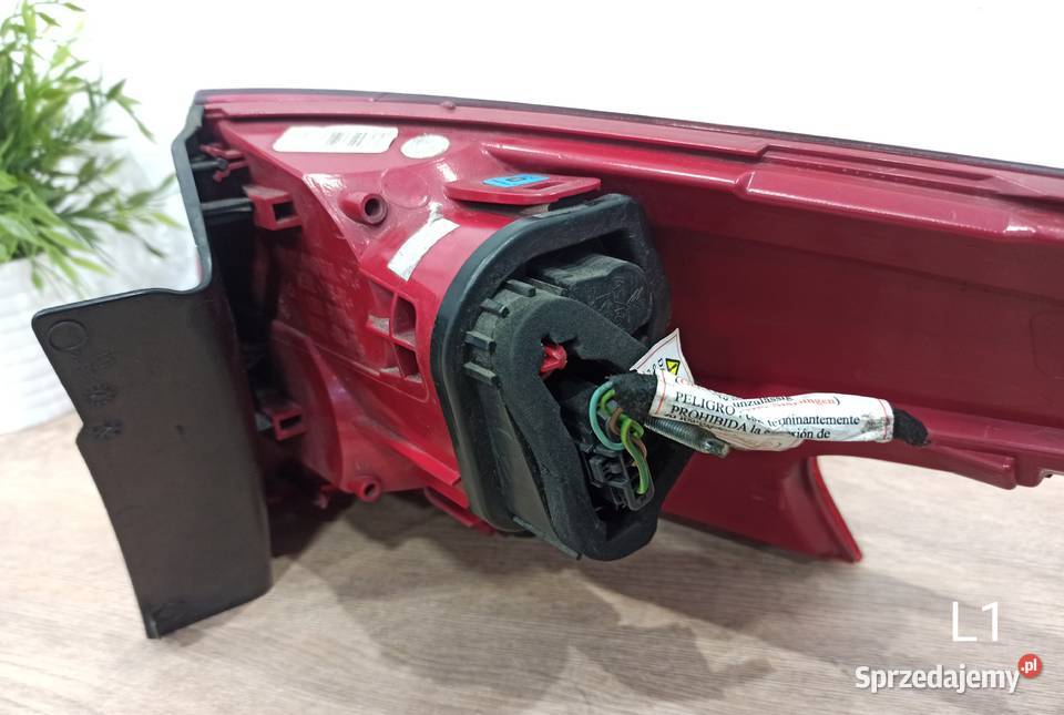 Lampa Lewy Tył Citroen C5 III L1 Lampy tylne