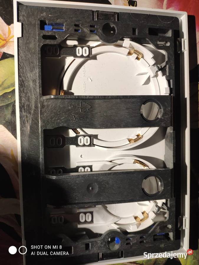 Przycisk GEBERIT Omega 20 białozłoty Słupsk sprzedam