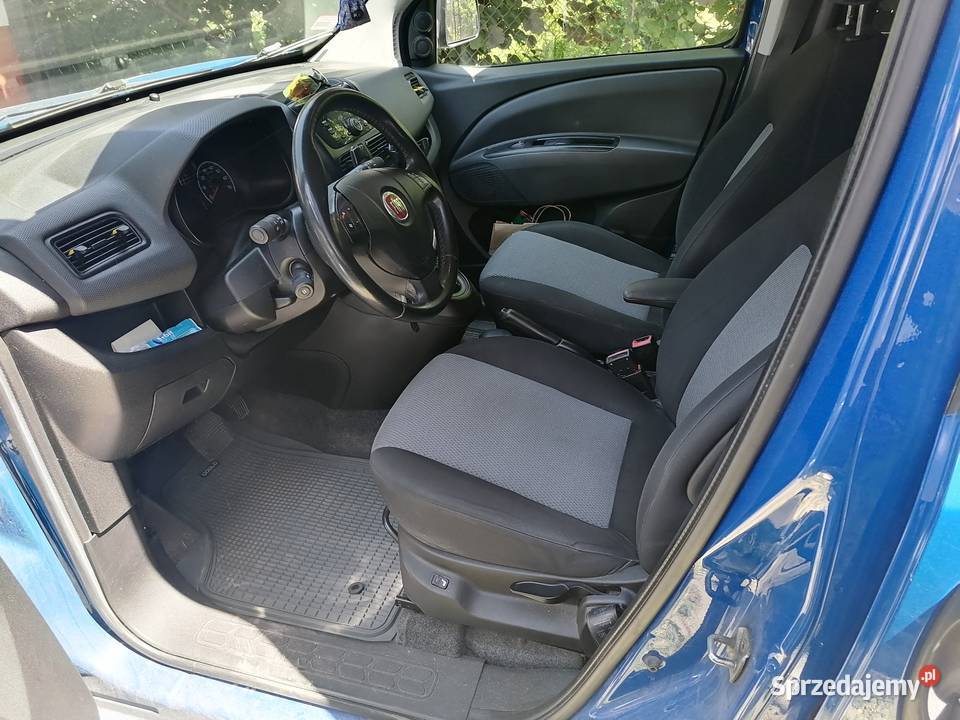Sprzedam Fiat Doblo automat klimatronik zamiana Zarejestrowany w Polsce śląskie Bielsko-Biała sprzedam