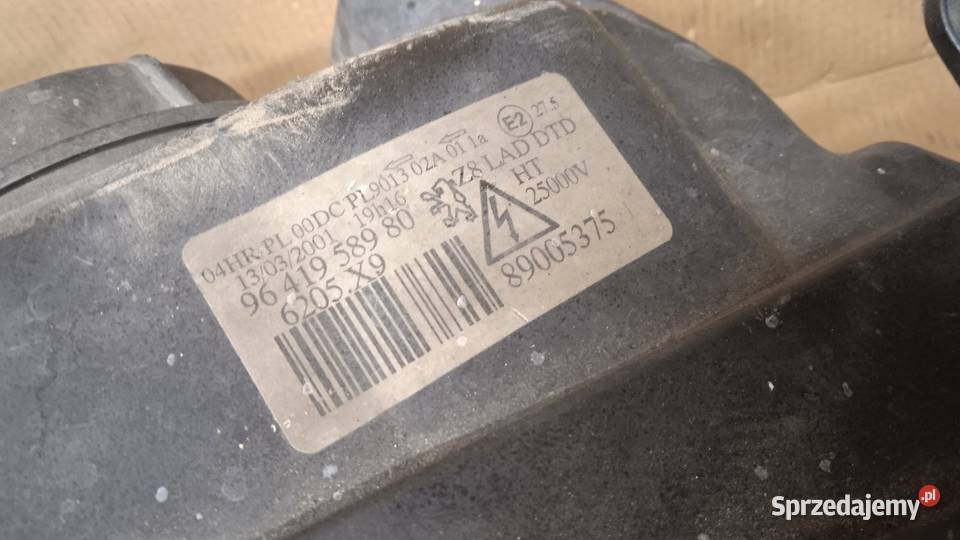 PEUGEOT 607 LAMPA PRZÓD PRAWA XENON EU Zbierkowo