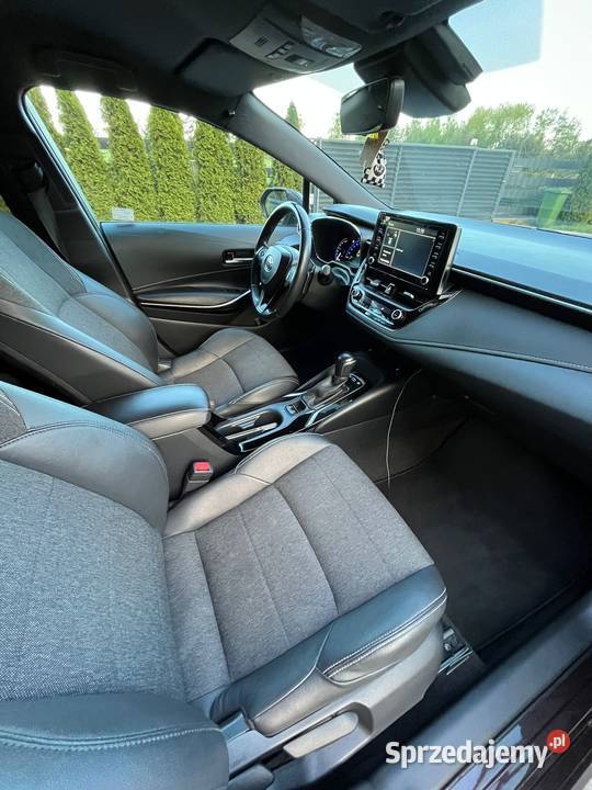 Toyota Corolla 20 Hybrid Kombi 2021 z Polskiego wspomaganie kierownicy Przasnysz