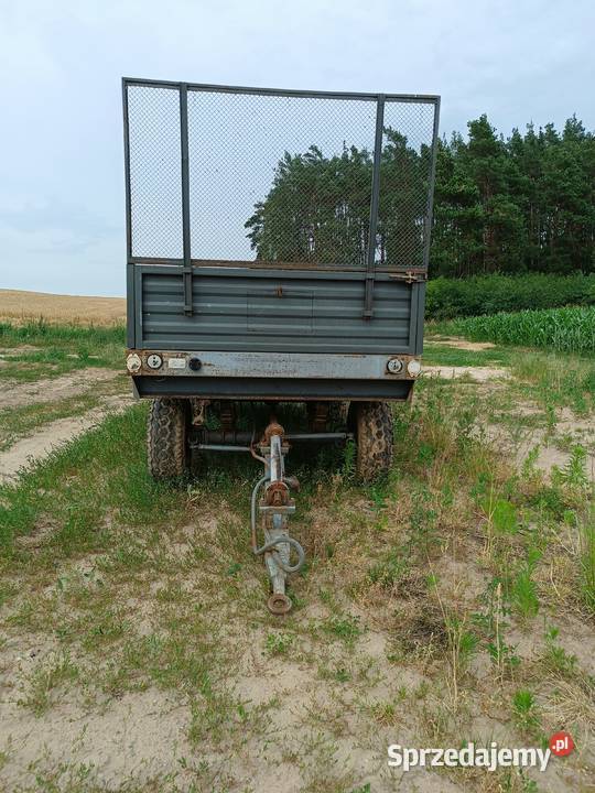 Rozrzutnik obornika czarna białostocka nieuszkodzony Maszyny rolnicze podlaskie Łapy