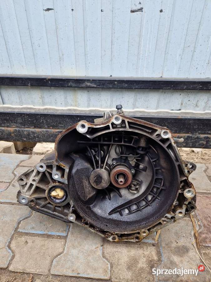 Sprzedam skrzynię biegów do Opel Corsa C 12 16V skrzynie biegów Żabno sprzedam