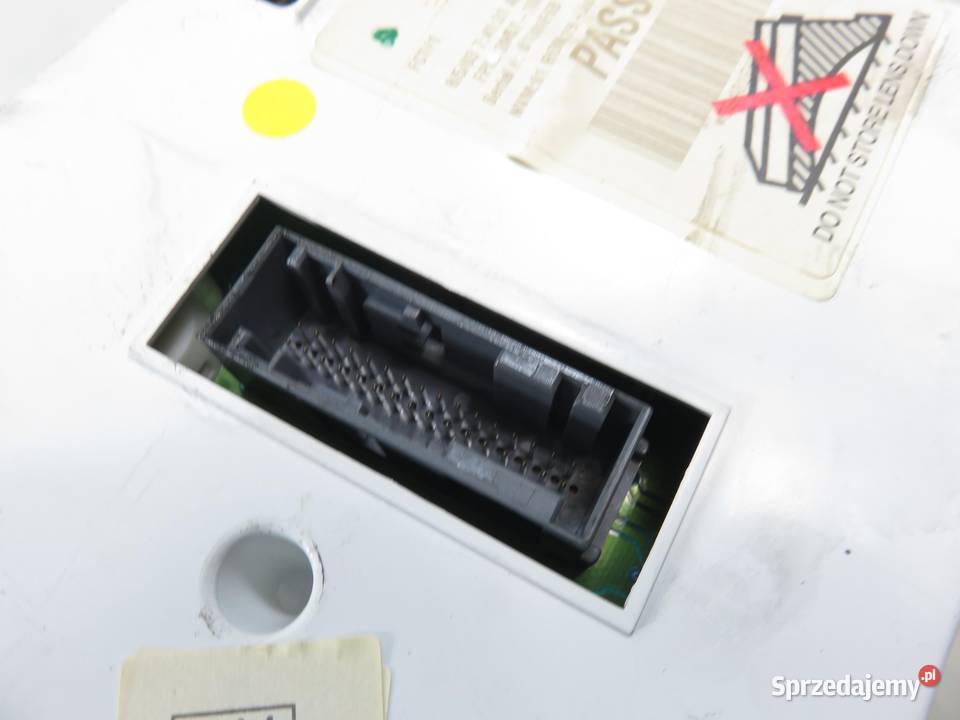 LICZNIK FORD FOCUS C DM2 18 CSDA 3M5T10849EG osobowe