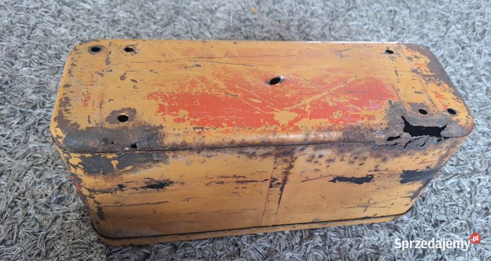 Skrzynka narzędziowa Ursus C360 C4011 C355 C385 Żuromin